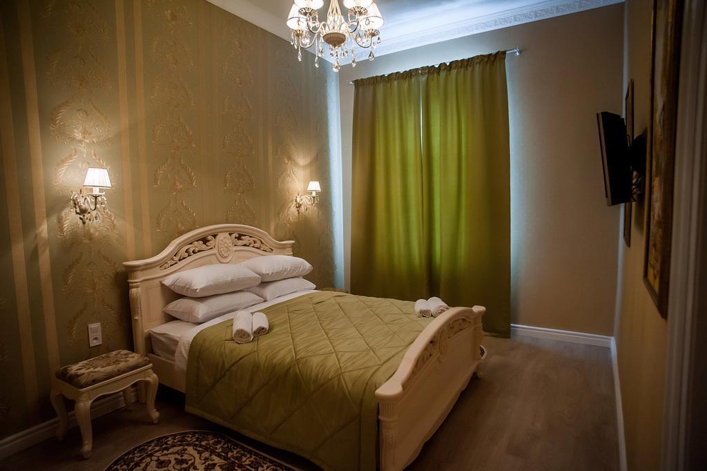 Sunny Apartment Lviv Room photo